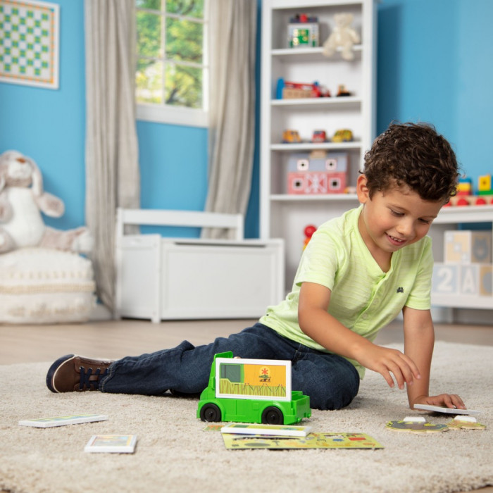 Ігровий магнітний набір "Сафарі-рятувальна машина" Melissa&Doug (MD30666)